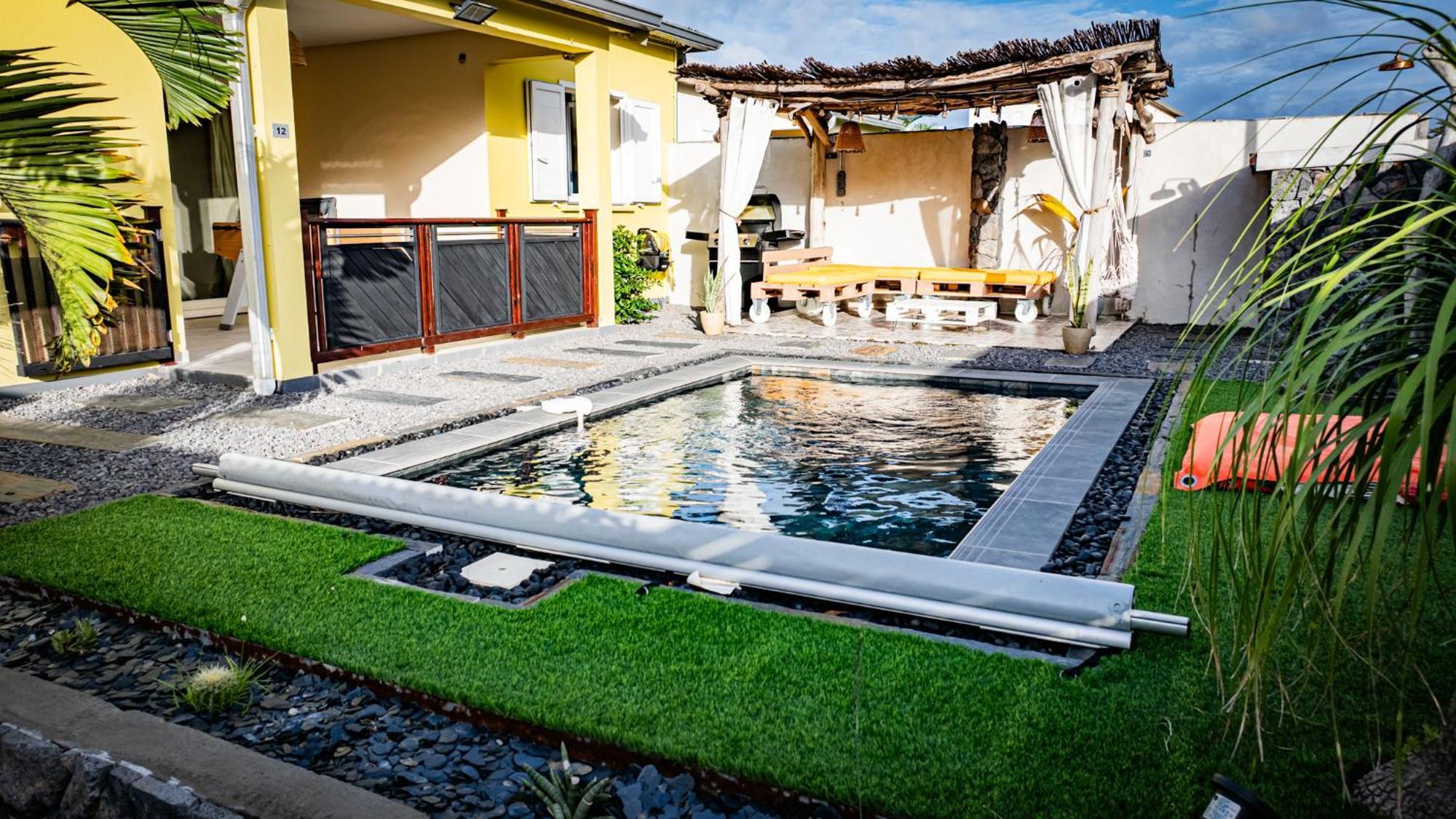 Villa Osao Panahy Le Patelin 外观 照片